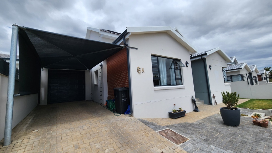 3 Bedroom Property for Sale in Hartenbos Heuwels Western Cape